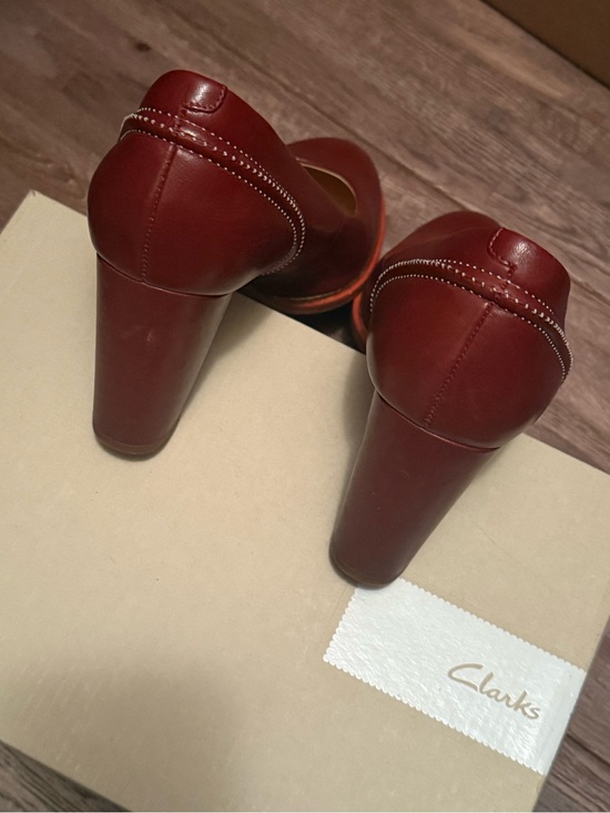 Clarks Shoes - Clarks Women's Cherry Red Leather Block Heel Pumps